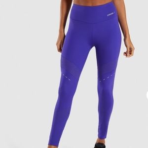 GYMSHARK Pro Perform Leggings Size Small N…